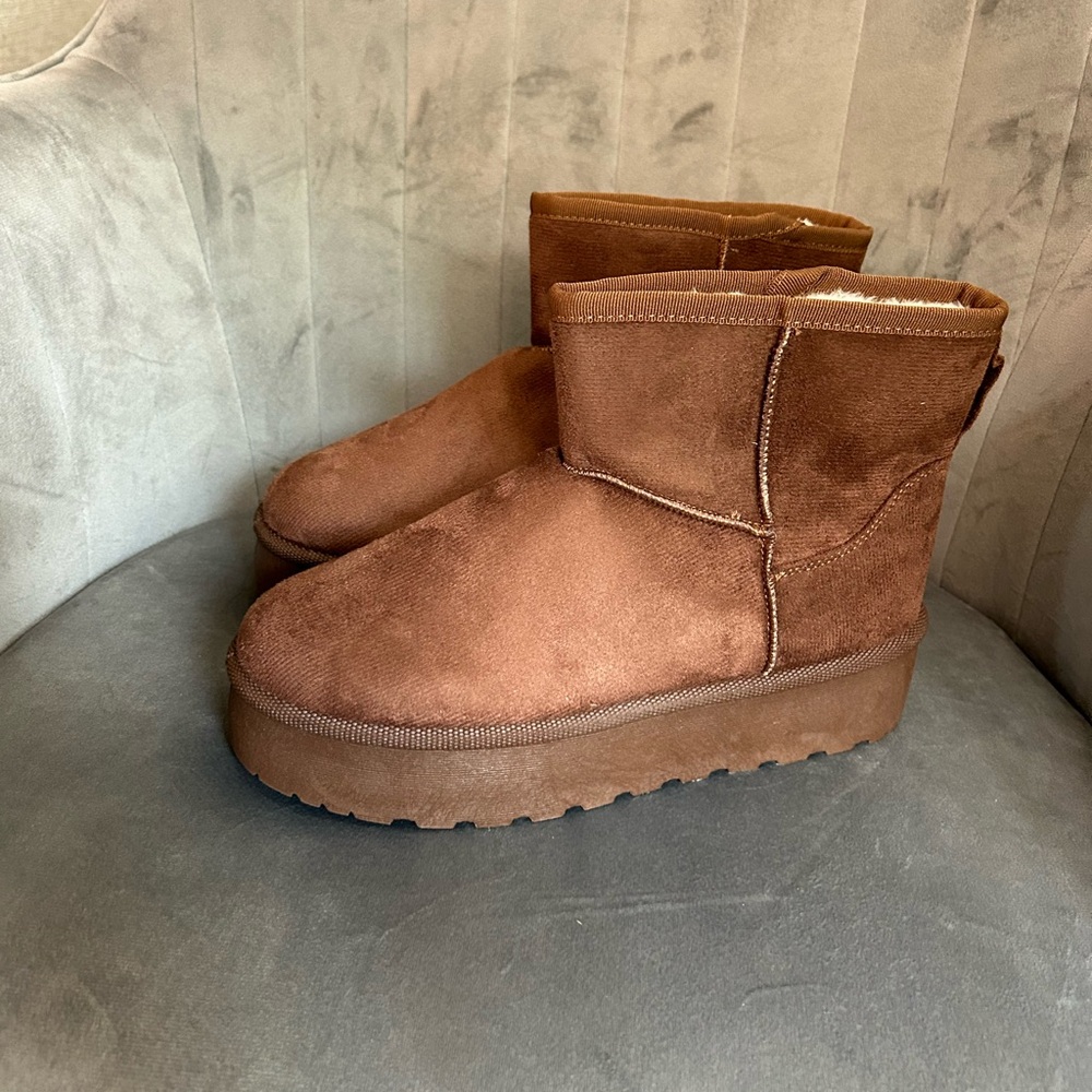 Forever platform fur bootie